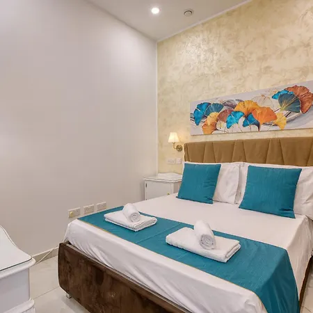 Bright Two Bedroom Maisonette In Prime Location Gzira